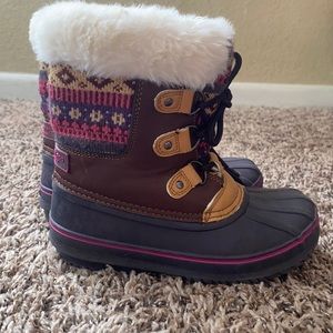Girl snow boots size 12